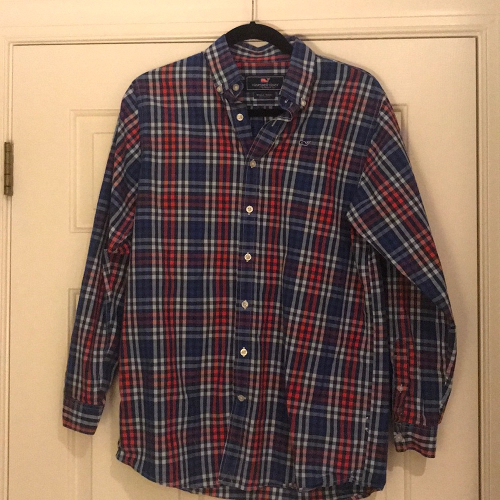 Vineyard Vines Boys XL Red and Blue Whale Shirt